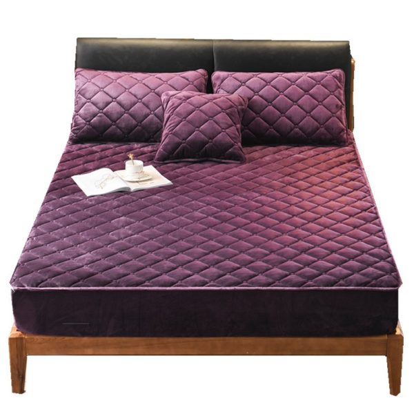 Crystal fleece padded bed cover - Image 2