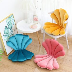 Luxurious Velvet Seal Shell Chair Cushion Unqiue Rose Seat Pillow Upscale Restaurant Chair Decor Girly Room Decorations