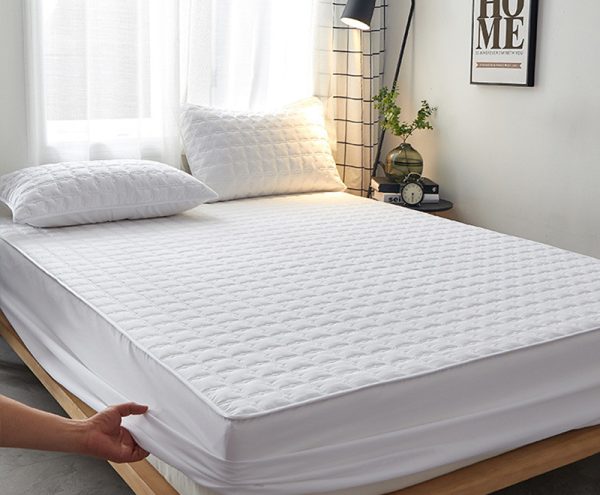 Non-Slip Quilted Padded Simmons Mattress