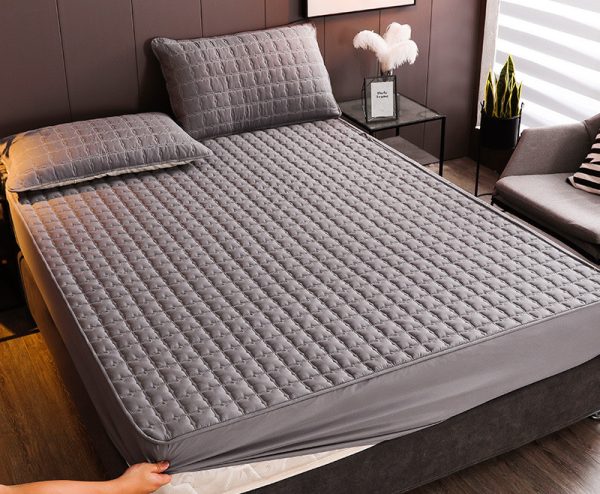 Non-Slip Quilted Padded Simmons Mattress - Image 3