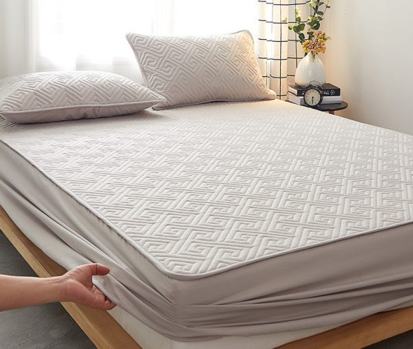 Non-Slip Quilted Padded Simmons Mattress - Image 7