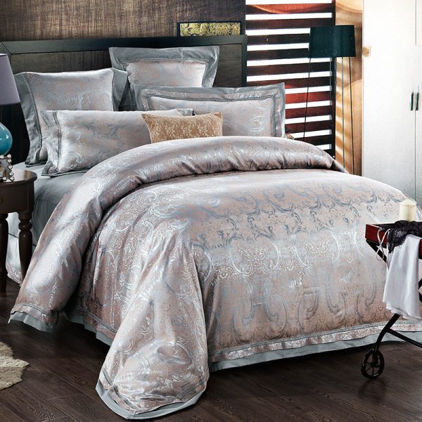 Four-piece Set Of Home Textiles And Bedding - Image 6