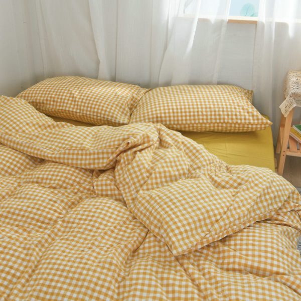 Simple Checkered Sheets, Duvet Cover And Bedding Set Of Four - Image 12