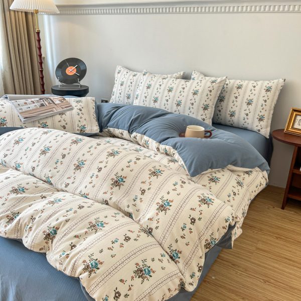 Four-piece Bed Set Jacquard Quilt Cover Sheets - Image 10