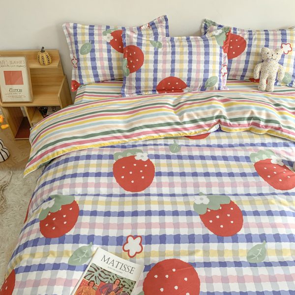 Four Piece Set Of Cute Cartoon Bed Sheets - Image 4