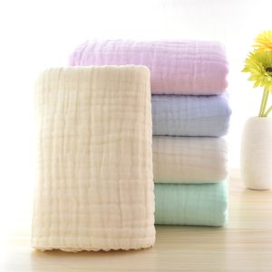 Infant color cotton quilt is covered with cotton six-layer pleated bubble yarn newborn plain blanket