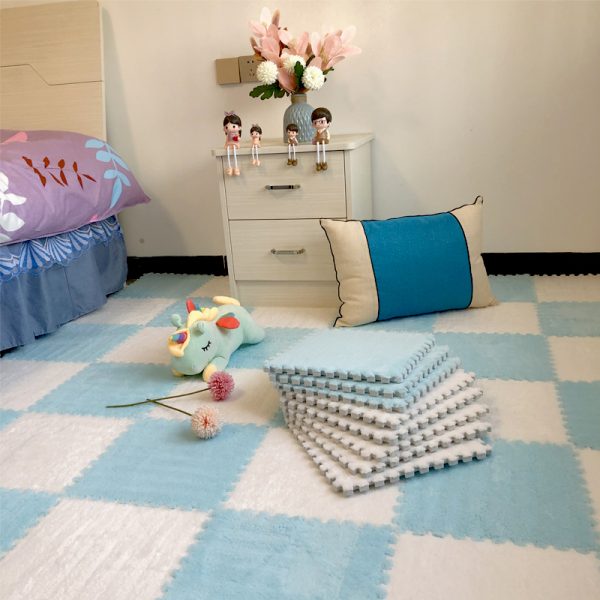 Large Area Room Cube Floor Mats Beside The Bed - Image 10