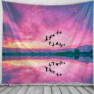 Printed Sky Bird Tapestry Multifunctional Tapestry Sitting Blanket Wall-mounted Beach Towel