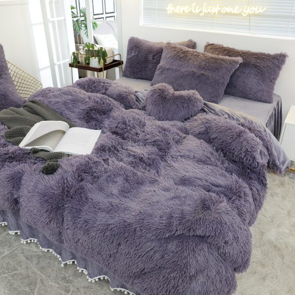 4-piece mink bed set - Image 5