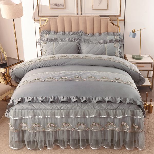 Pure Cotton Quilted Lace Bedspread Full