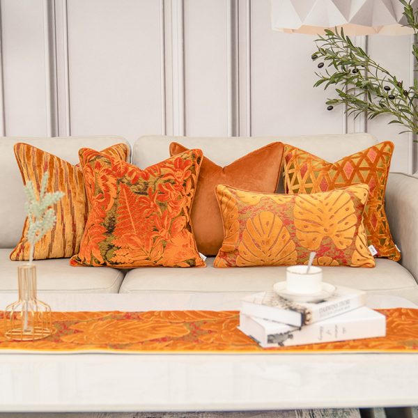 Modern American Jacquard Velvet Fabric Pillowcase - Image 2