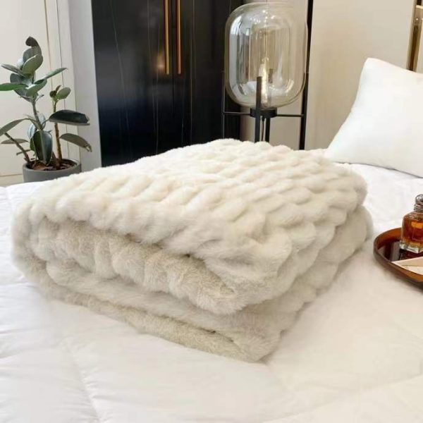 High-grade Faux Fur Fleece Blanket Comfortable Skin-friendly Bubble Rabbit - Image 5