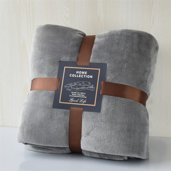 Nap Travel Solid Color Flannel Thickened Blanket - Image 3