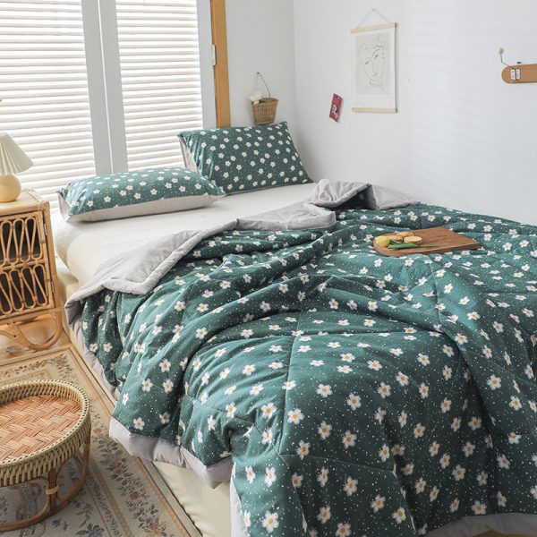 Japanese Style Non-printed Classic Printed Cotton Floral Air Conditioner Quilt - Image 3