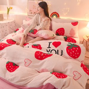 Fashion Coral Velvet Flannel Bedding