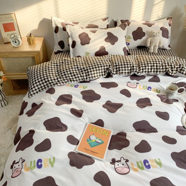 Four Piece Set Of Cute Cartoon Bed Sheets - Image 3