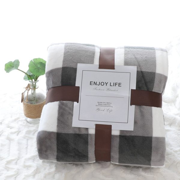 Nap Travel Solid Color Flannel Thickened Blanket - Image 4