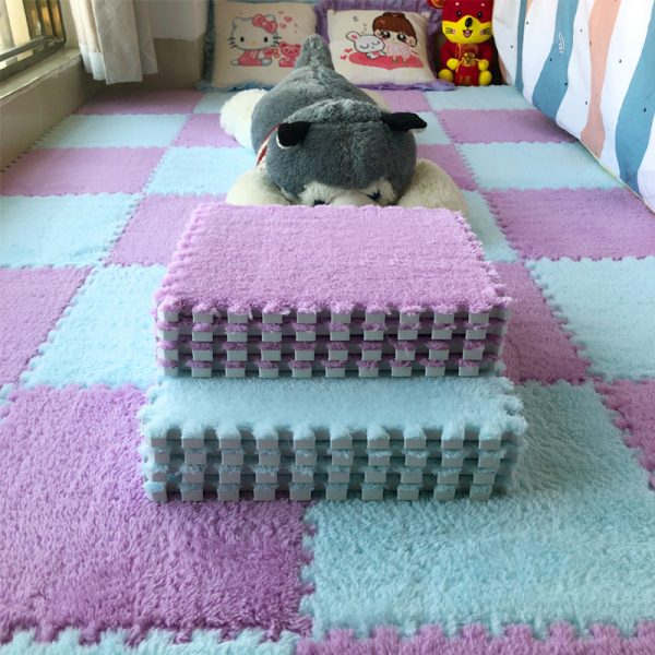 Large Area Room Cube Floor Mats Beside The Bed - Image 25