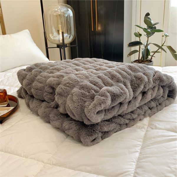 High-grade Faux Fur Fleece Blanket Comfortable Skin-friendly Bubble Rabbit - Image 6