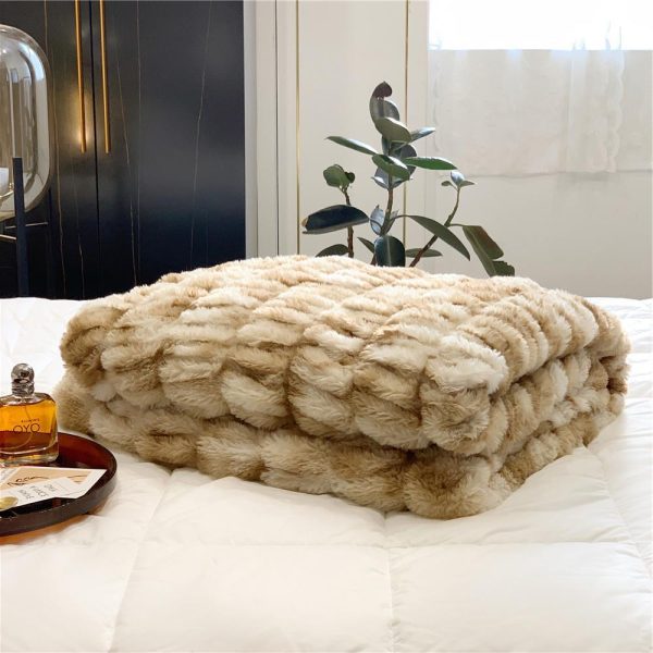 High-grade Faux Fur Fleece Blanket Comfortable Skin-friendly Bubble Rabbit - Image 3