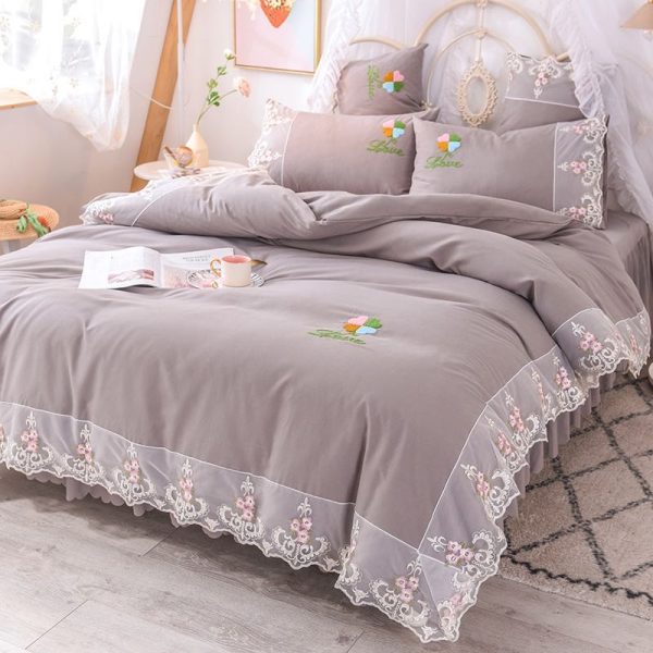 Four-piece Set Of Net Red Bedding - Image 12