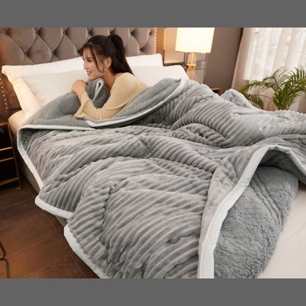 Magic Velvet Three-layer Thickened Blanket Washable - Image 15